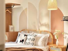 Green Meadow Hotel - Peaceful Central, ξενοδοχείο σε Da Lat