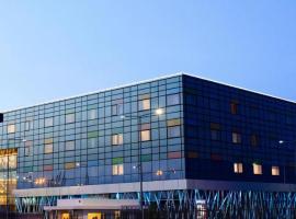 Radisson Blu Hotel, Abidjan Airport, hotel en Abiyán