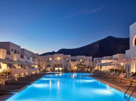 Aqua Blue Beach Hotel, hotel en Perissa