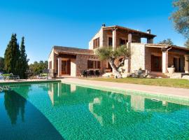 Els Nou Cortons, Hotel in Son Servera