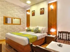 Hotel Solitaire Chandigarh - 10 Mins from Railway Station