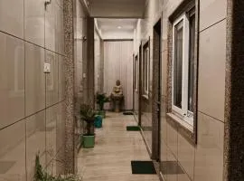 Hotel Bluebell Inn 2