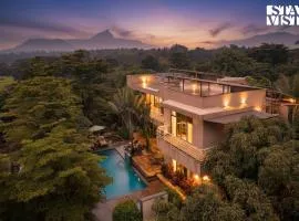 StayVista at Belmonte with Bonfire, Jacuzzi