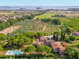 1 Bedroom Cozy Apartment In Tuoro Sul Trasimeno