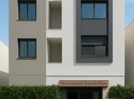 Taza Apartment Hotel with view park and restaurant