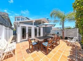 Charming 4Br W Large Garden Patio, 2 Houses From The Sand By Beachview Rentals