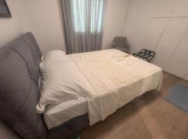 Athalassas corner, hotel din Strovolos