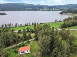 Beautiful Home In Gunnarsbytorp With Sauna