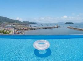 Yeosu Arum OceanView Whole house Pension, hotell sihtkohas Yeosu