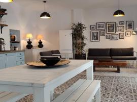 Casa Típica con Terraza – hotel w mieście Ayamonte