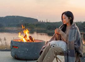 Taean Bibi ArtGlamping, Hotel mit Pools in Taean