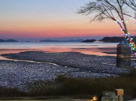 Ganghwa Badatgashimteo Pension, hotel i Incheon