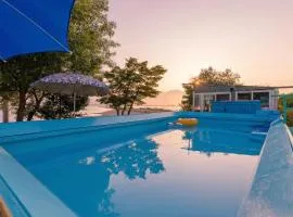 Ganghwa Badatgashimteo Pension
