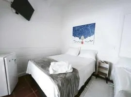 33Club Suite Brisa ate 3 pessoas