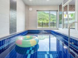 Gapyeong Ttonggangaji Kids Poolvilla, hôtel à Gapyeong
