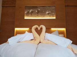 apartments Monika: San Valentino alla Muta'da bir spa oteli
