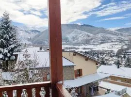 Vistas excepcionales, jardín con piscina, muy acogedor