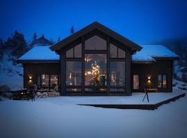 FJELLRO Private Alpine Lodge Høgevarde, hotel v destinaci Flå