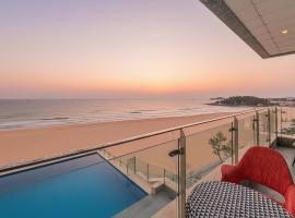 Goseong Moneblue Pension: Goseong şehrinde bir otel