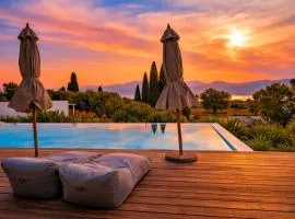 Villa Zaverda - Tranquil Haven: Luxury Villa with Private Pool