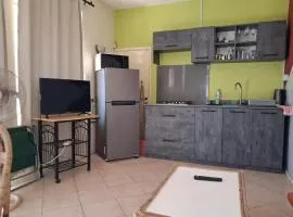 Cosy Apartment in Pereybere, Grand Baie - 35 m² with Terrace