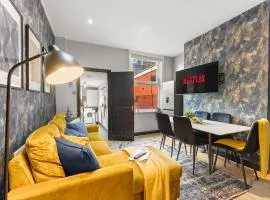 Exquisite 4 bed in Leeds - Sleeps 10