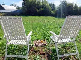 Maison avec jardin à la campagne