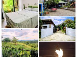 Betania Alojamiento Rural Quindío Eje Cafetero espectacular!、シルカシアのホテル