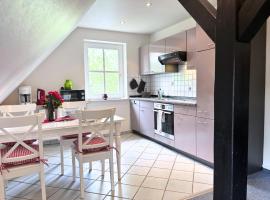 Karl Sonnenstrahl, Hotel in Wulfen auf Fehmarn