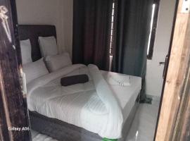 Wami's Serviced apartments, hôtel à Solwezi