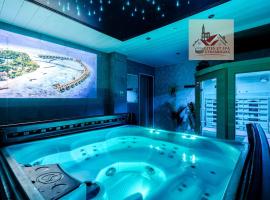 Gites Spa Strasbourg - Villa Cerf - SPA Privé, Sauna, Borne d'arcade, Babyfoot, hotel i Ittenheim