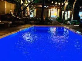 Eco Suite Punta Surf Hotel