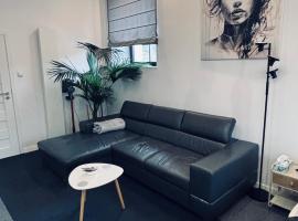 Apartamenty Łuczkowskiego z widokiem na Studnię 5, khách sạn ở Chełm