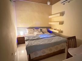 Nara Cíntia, hotel u gradu Luanda