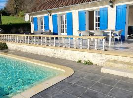 Gîte-La mare aux étoiles, hotel in La Douze
