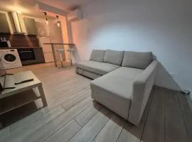 T2 Le Spacieux - parking privé - 4pers - équipé