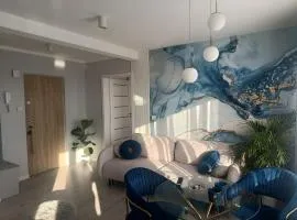 Blue Royal Luxury Apartment z HBO Max - Netflix