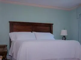 Pool Tennis Court & Billiards Oak Hill Property