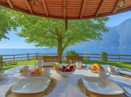 Casa della Dolce Vita - Terrace & Exclusive Lake Dock