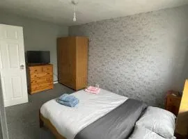 Spacious 3 Bed Shared Flat