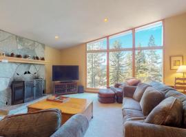 Lakeview Luxury Getaway, hotel din Stateline