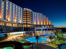 Grannos Thermal Hotel & Convention Center、Haymanaのホテル