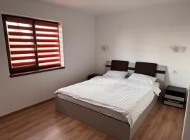 Cazare & Restaurant Dalia, hotel em Socodor