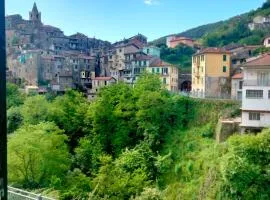 Appartamento con vista a Ceriana