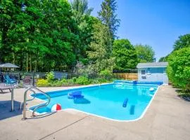Woodcliff Cottage with Heated Private Pool-Family Friendly