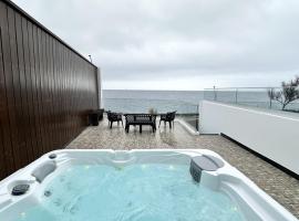 South Shore 1 - HOST & CHILL, Hotel in São Roque