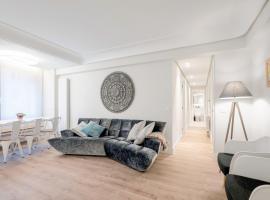 Apartamento Zurriola Luxury - Surf Beach con aire acondicionado, hôtel à Saint-Sébastien près de : Palais Kursaal