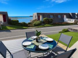 L'Émeraude - vue mer exceptionnelle - plage à pied, hotell i Guidel