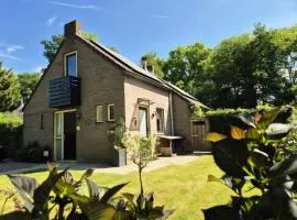 Cozy No 3 Wellness Villa Hottub, Houtkachel en Airco