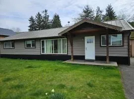 The Outfitter - Garden View - Pet Friendly - Huge yard